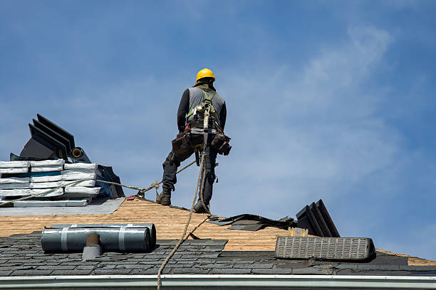 Professional Roofing technician working in Redwood City, CA
